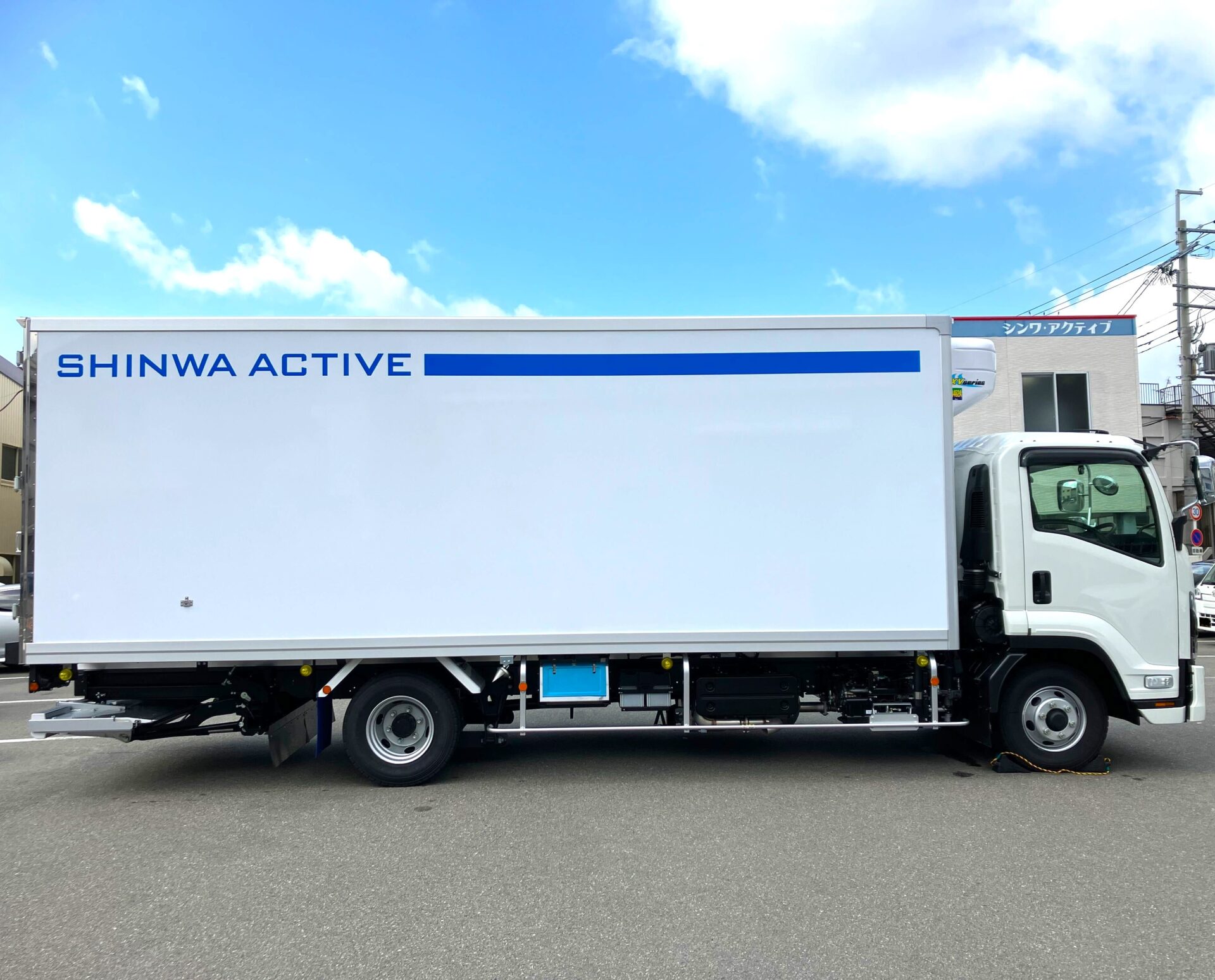 4tトラック3台納車